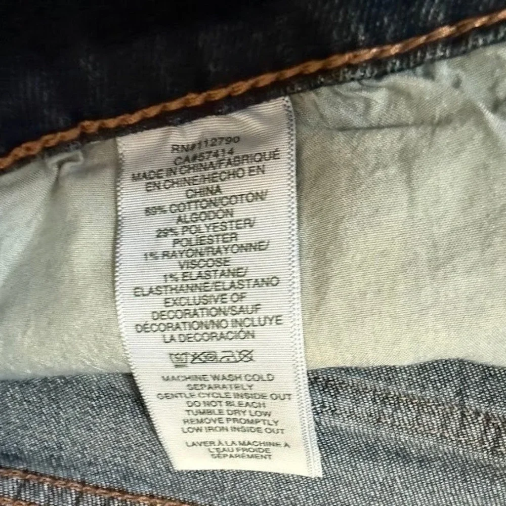 True Religion Rocco Relaxed Skinny Jeans Mens 40X31 Blue Medium Wash Flap Denim.
